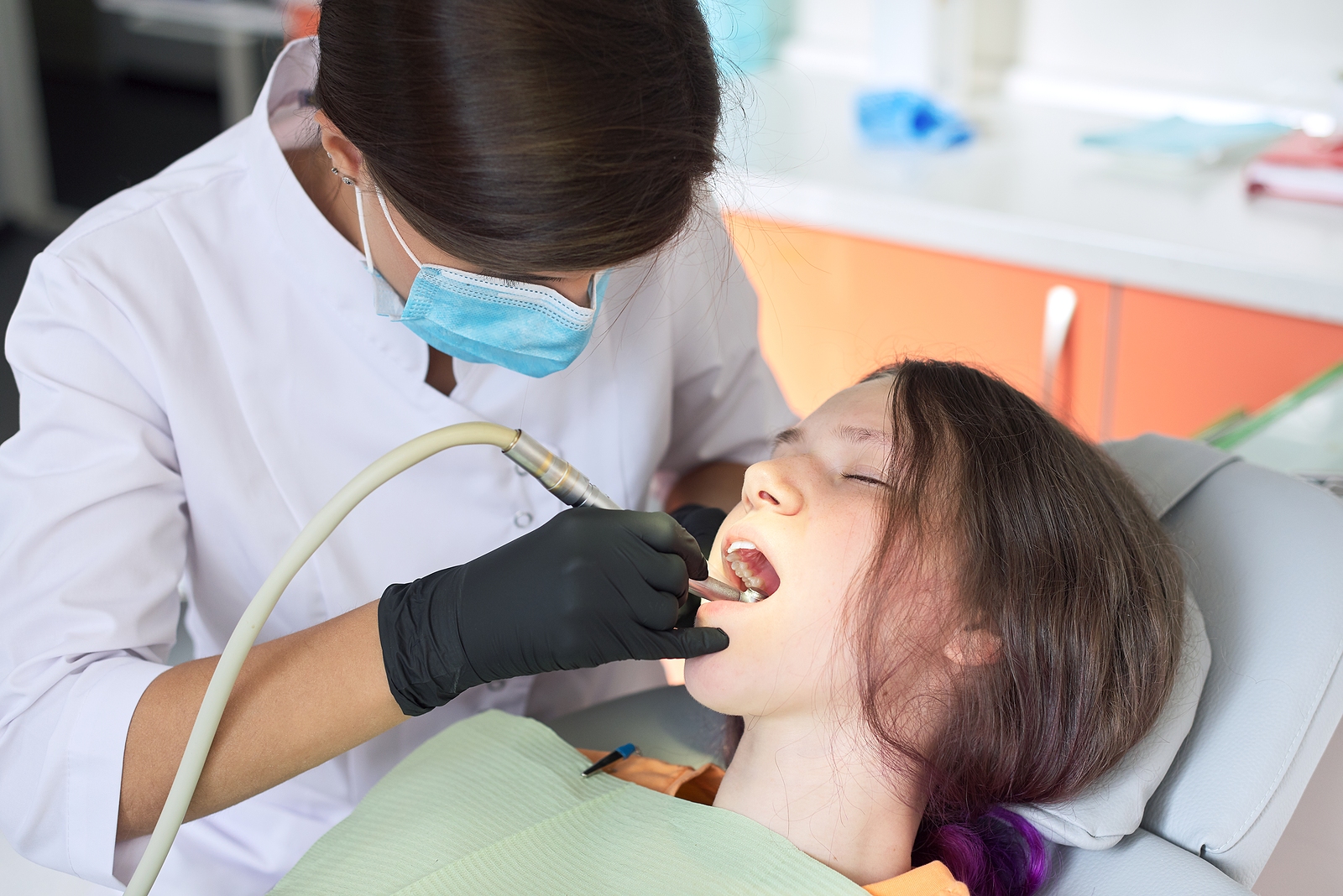 What Happens During a Visit With a General Dentist?